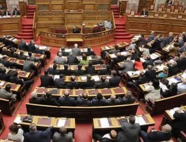 «Βροχή» υπουργικών αποφάσεων μέχρι την Παρασκευή